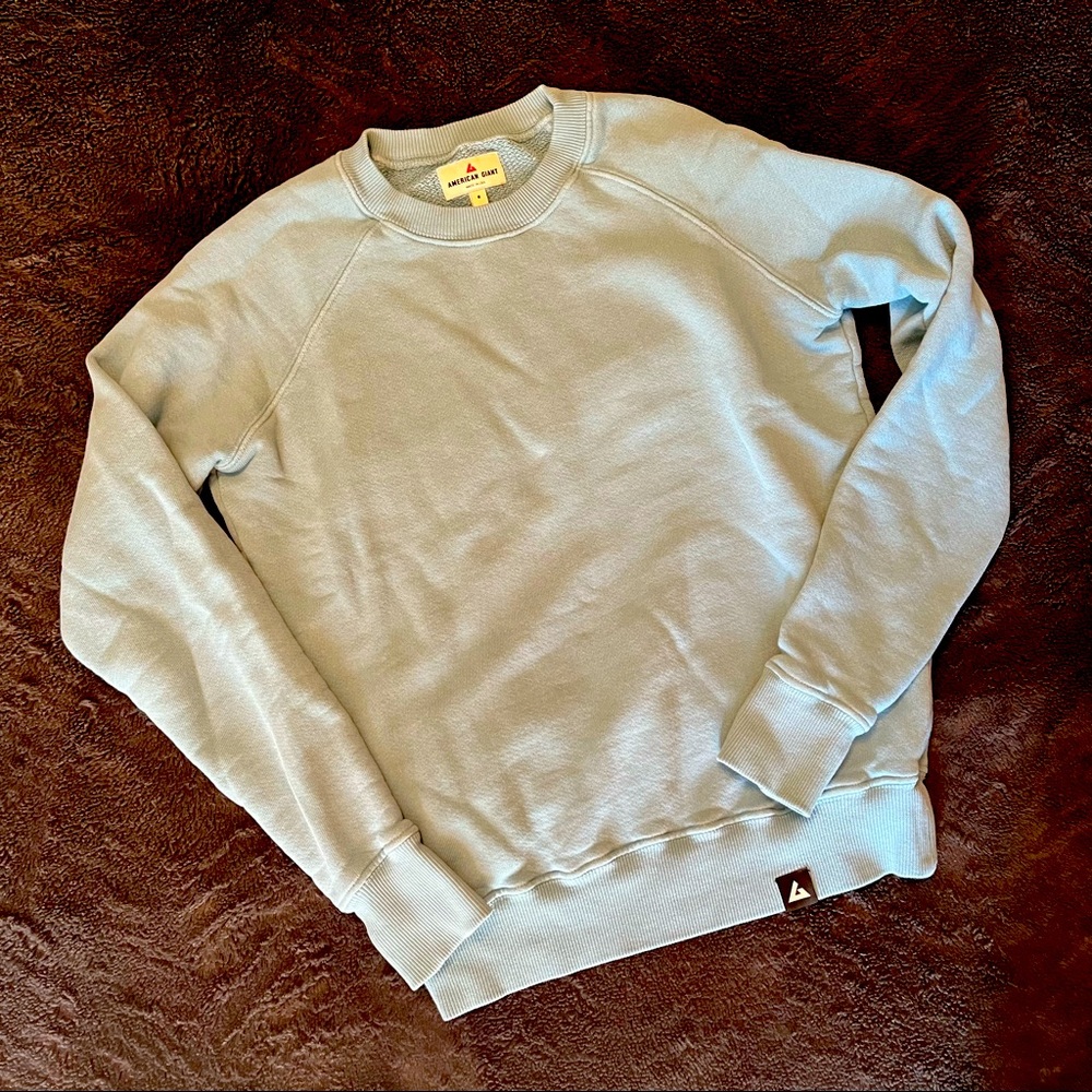 American Giant crewneck sweatshirt